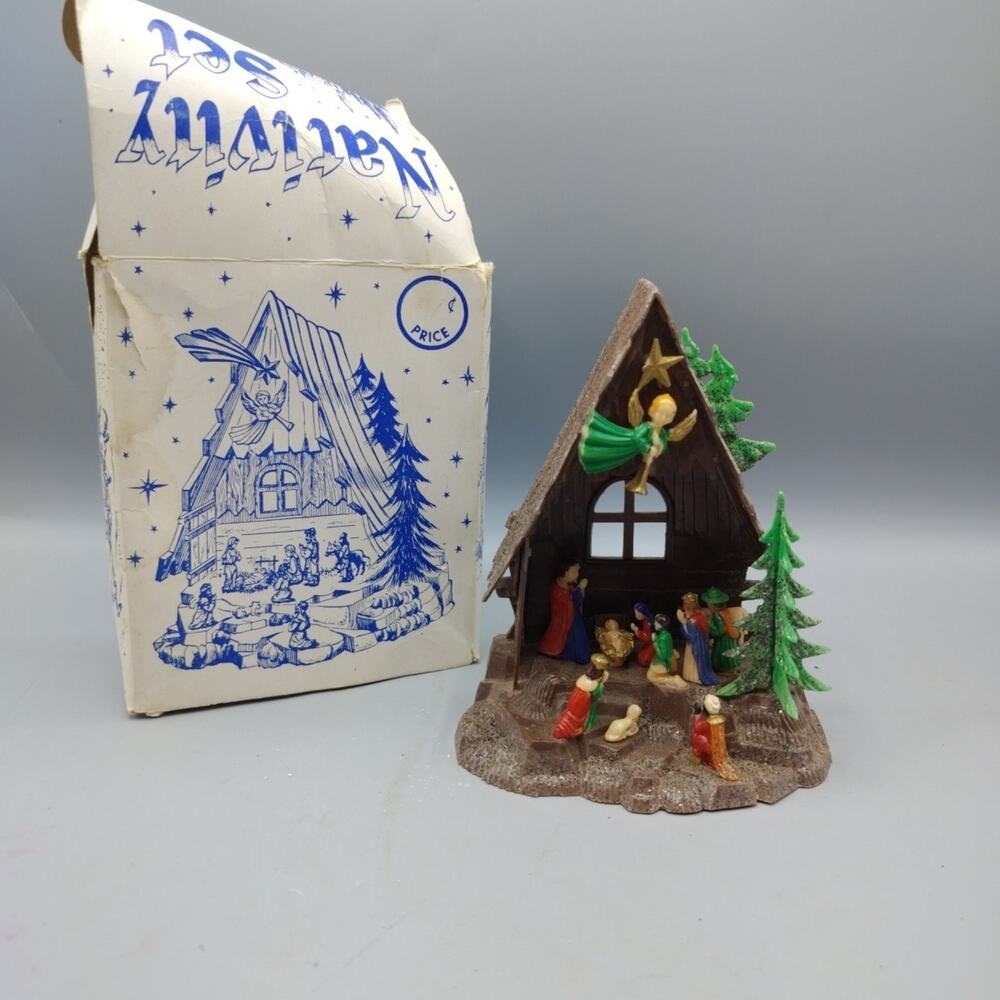 Vintage 60’s Vintage Christmas Nativity Diorama Creche Stable Holy Manger Blume
